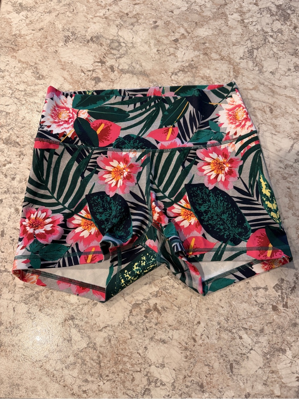 Women Old Navy Active Bike Shorts Floral Large